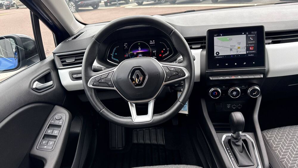 Clio E-Tech full hybrid 145 2023 occasion 50000 Saint-L&ocirc;