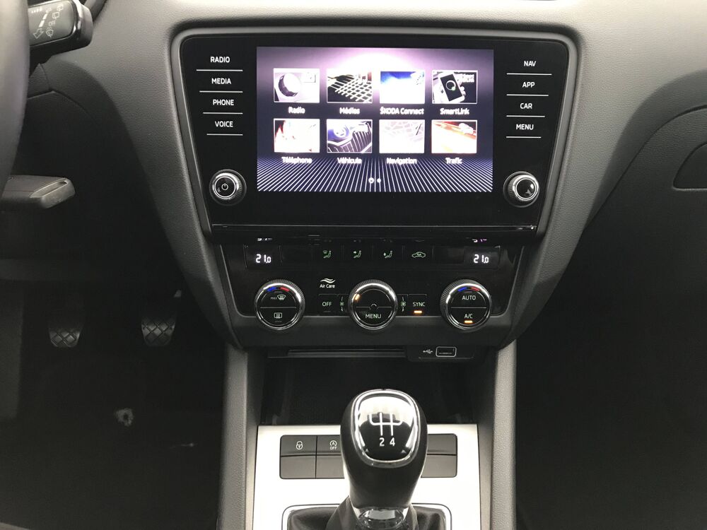 Octavia Combi 1.6 TDI 116 ch SCR FAP 2018 occasion 25000 Besan&ccedil;on