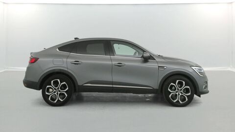 Arkana E-Tech 145 - 21B 2022 occasion 56000 Vannes
