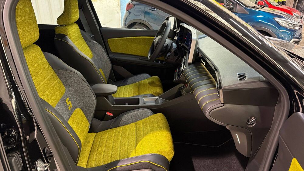 R5 Renault 5 E-Tech Electrique 150 ch autonomie confort 2026 occasion 56400 Auray