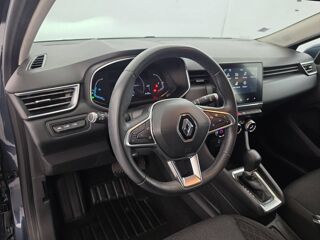 Clio E-Tech 140 - 21 2021 occasion 50100 Cherbourg-en-Cotentin