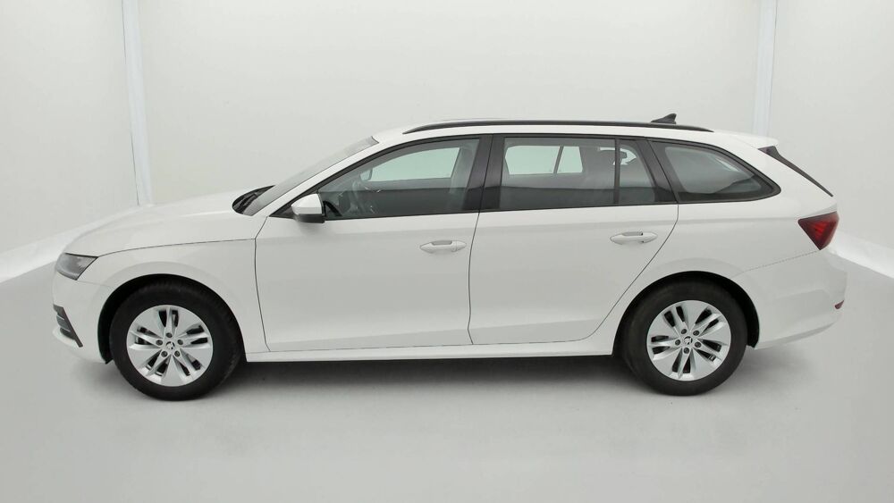 Octavia Combi 2.0 TDI 150 ch DSG7 2024 occasion 25000 Besan&ccedil;on