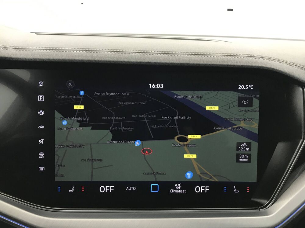 Touareg 3.0 V6 eHybrid 381ch Tiptronic 8 4Motion 2024 occasion 25000 Besan&ccedil;on