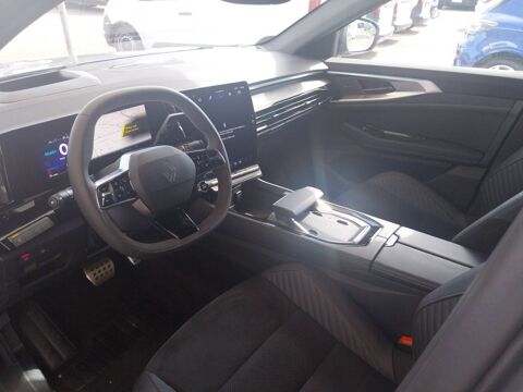 Rafale E-Tech full hybrid 200 ch 2025 occasion 14200 H&eacute;rouville-Saint-Clair