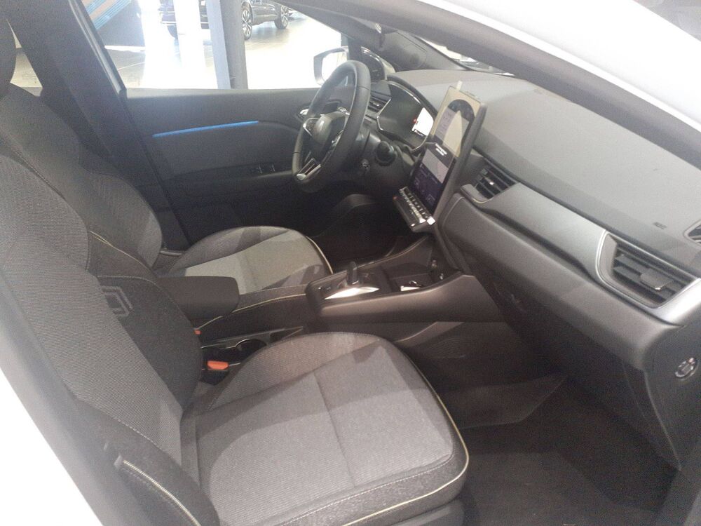 Captur E-Tech full hybrid 160 ch 2026 occasion 29000 Quimper