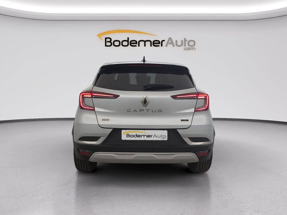Captur E-Tech full hybrid 145 2023 occasion 22000 Saint-Brieuc