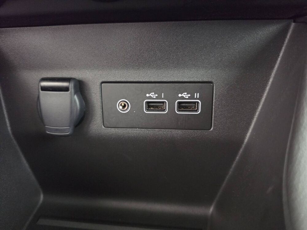 Clio E-Tech full hybrid 145 ch GSR2 2025 occasion 29900 Concarneau