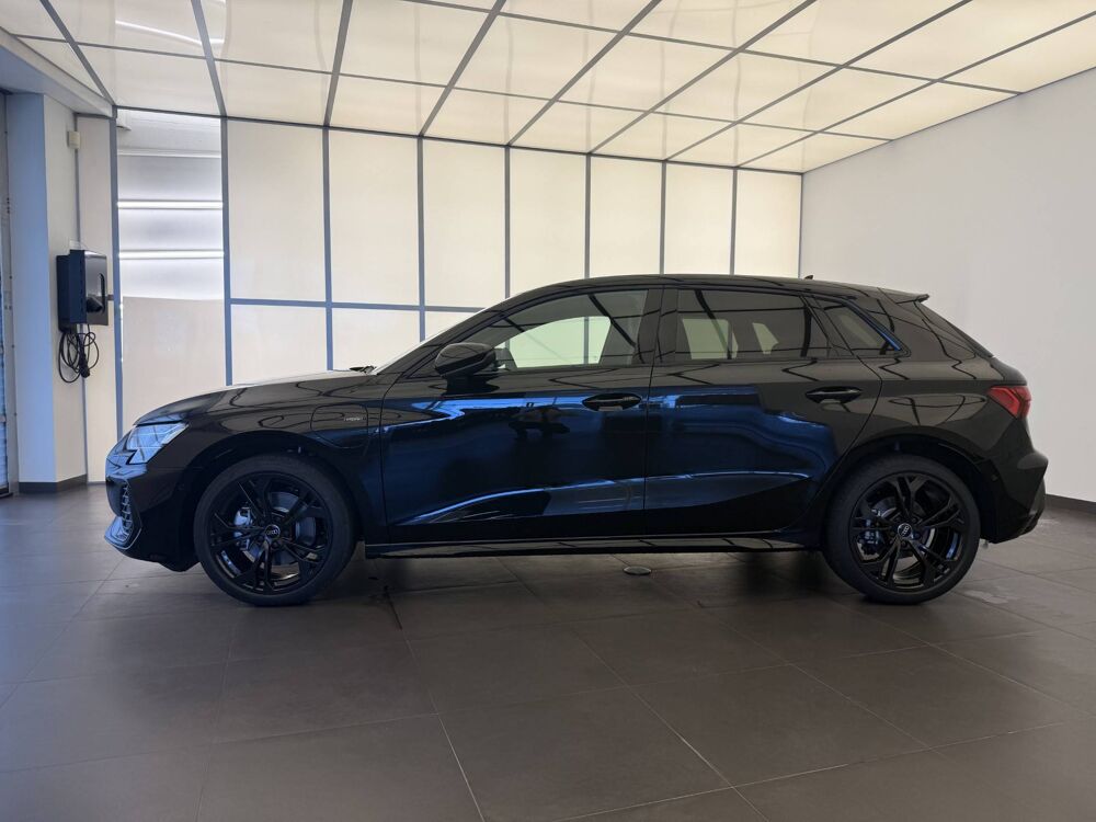 A3 Sportback e-hybrid 204 ch 2026 occasion 25000 Besan&ccedil;on