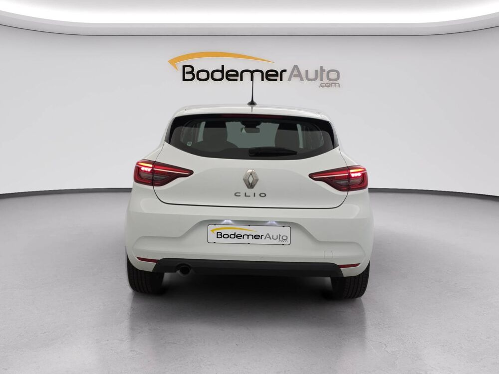 Clio CLIO SOCIETE BLUE DCI 100 - 21N 2022 occasion 50000 Saint-L&ocirc;