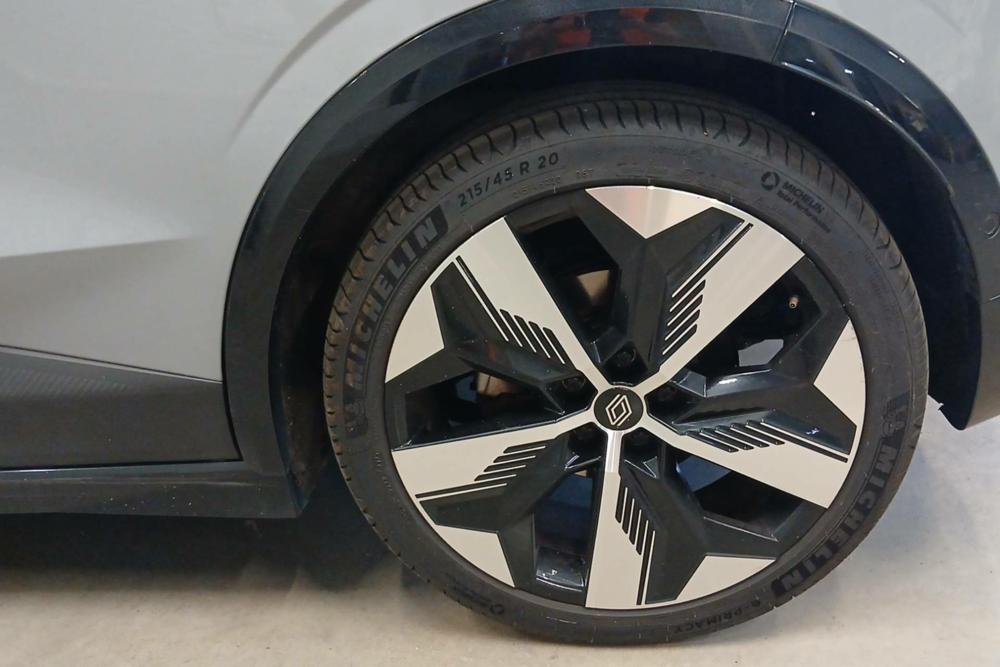 M&eacute;gane Megane E-Tech EV60 220 ch optimum charge 2024 occasion 22400 Lamballe