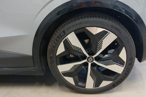 M&eacute;gane Megane E-Tech EV60 220 ch optimum charge 2024 occasion 22400 Lamballe