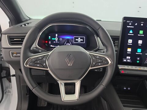 Captur E-Tech full hybrid 160 ch 2026 occasion 56000 Vannes