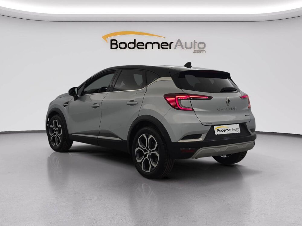 Captur E-Tech full hybrid 145 2023 occasion 29000 Quimper