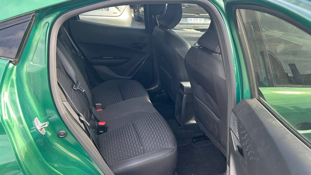 Clio TCe 115 ch EDC 2026 occasion 56000 Vannes