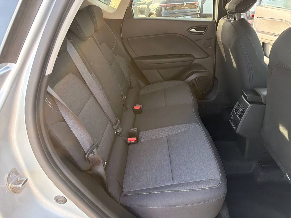 Captur E-Tech hybride 145 2023 occasion 14200 H&eacute;rouville-Saint-Clair