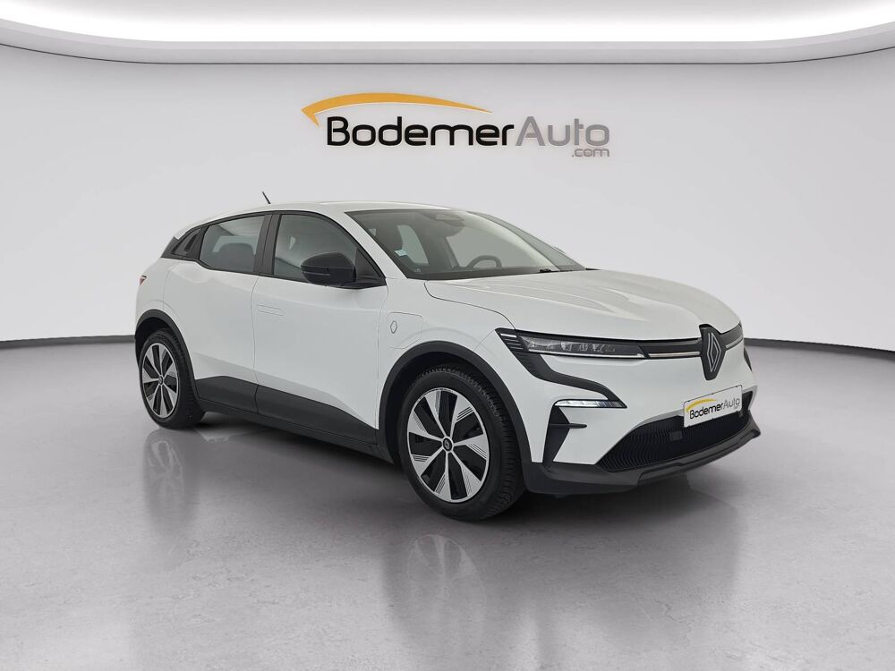 M&eacute;gane Megane E-Tech ER EV60 130ch super charge 2022 occasion 56000 Vannes