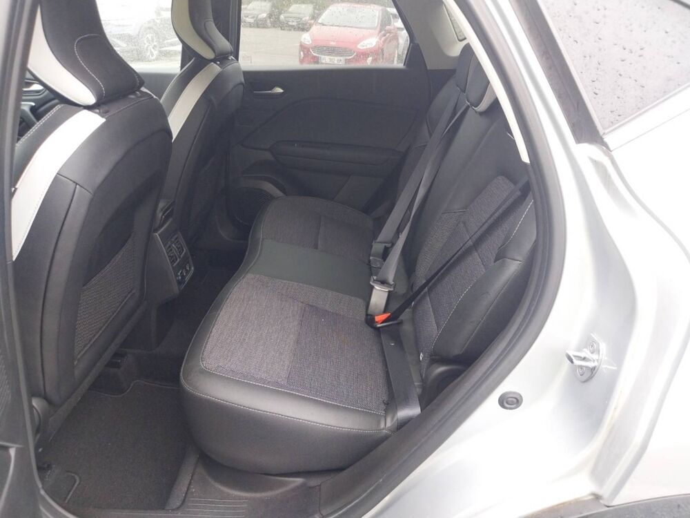 Captur E-Tech full hybrid 145 2022 occasion 14200 H&eacute;rouville-Saint-Clair