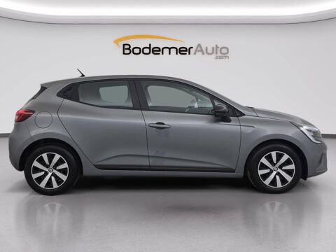 Clio TCe 90 2023 occasion 50100 Cherbourg-en-Cotentin