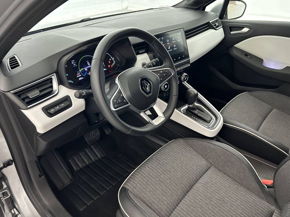 Clio E-Tech 140 - 21N 2022 occasion 29000 Quimper