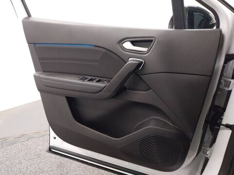 Symbioz E-Tech full hybrid 160 ch 2025 occasion 14200 H&eacute;rouville-Saint-Clair