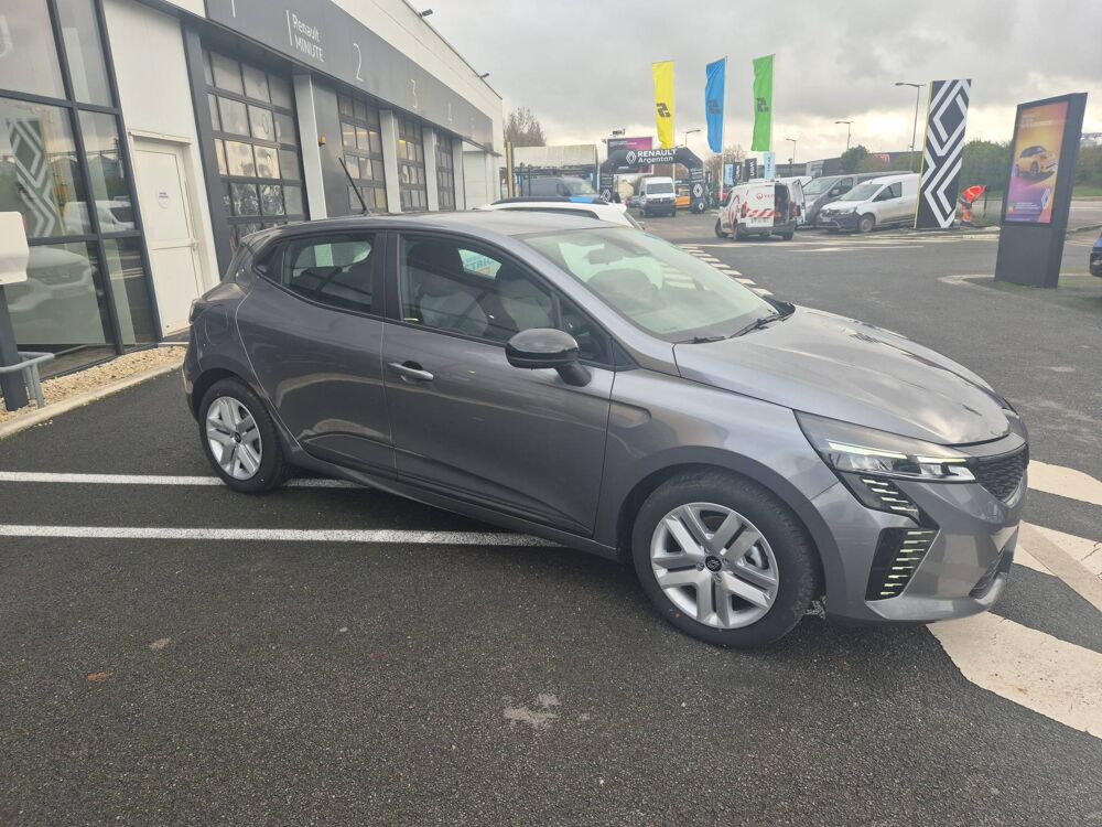 Clio E-Tech full hybrid 145 2024 occasion 61200 Argentan