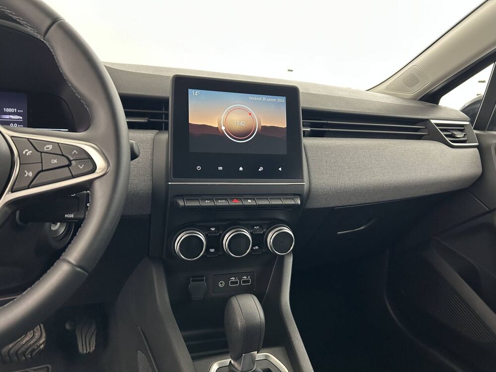 Clio E-Tech full hybrid 145 2025 occasion 56000 Vannes