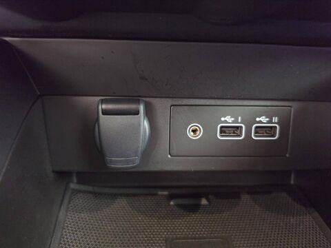 Clio E-Tech full hybrid 145 ch GSR2 2025 occasion 56800 Plo&euml;rmel