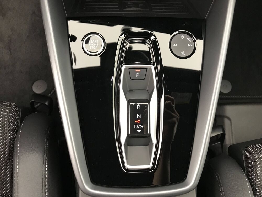 A3 Sportback TFSI Mild Hybrid 150 S tronic 7 2025 occasion 25000 Besan&ccedil;on