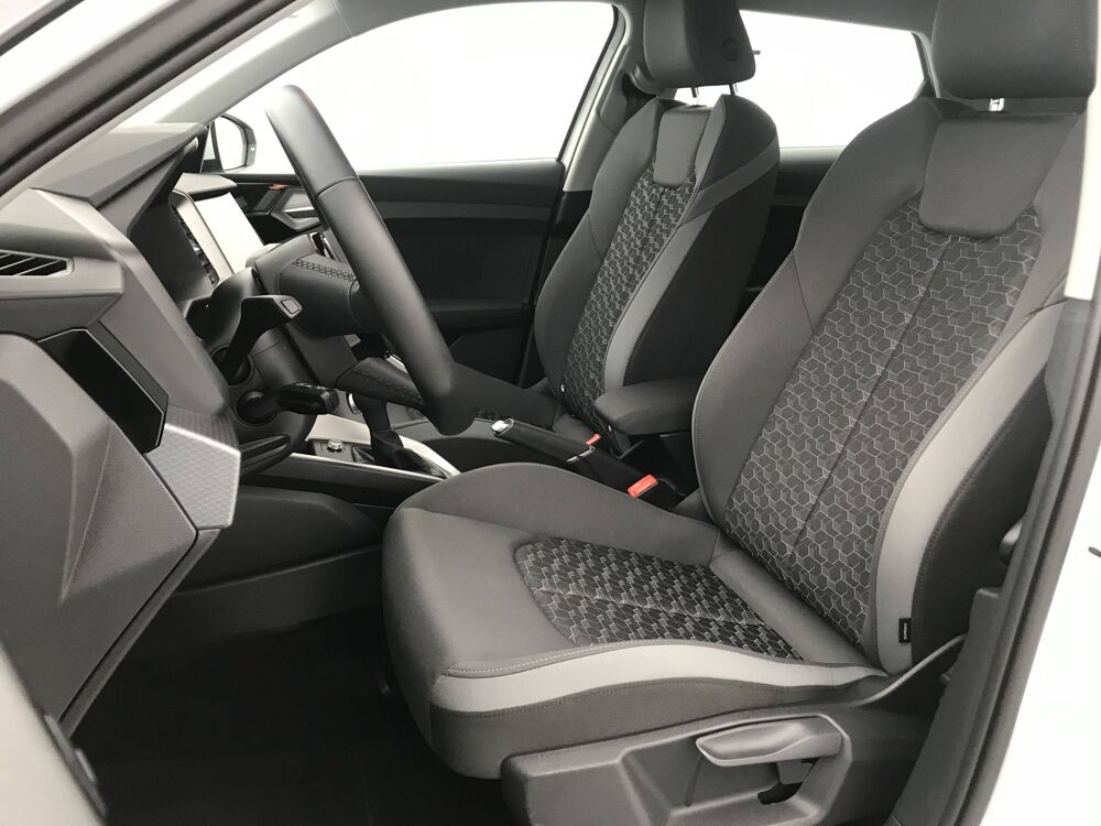 A1 Sportback 30 TFSI 110 ch S tronic 7 2024 occasion 25000 Besan&ccedil;on