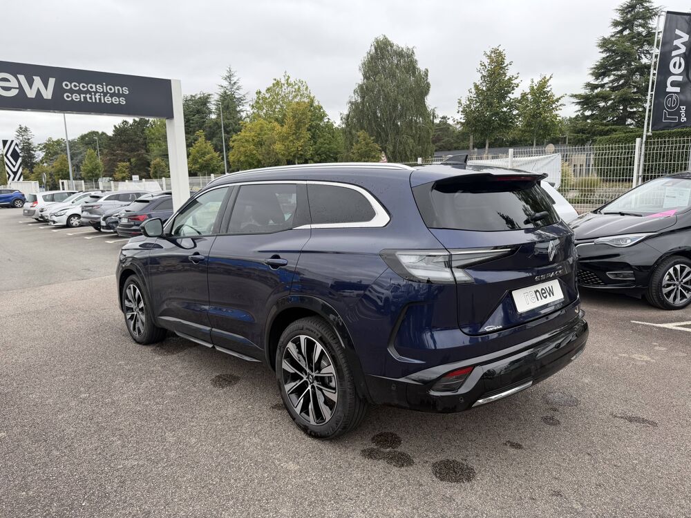 Espace full hybrid E-Tech 200 ch 7pl 2026 occasion 56800 Plo&euml;rmel