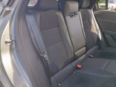 Rafale hyper hybrid E-Tech 300 ch 4x4 2025 occasion 61000 Alen&ccedil;on