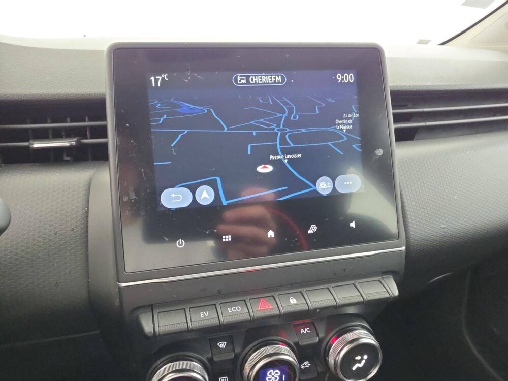 Clio E-Tech 140 - 21N 2022 occasion 29000 Quimper