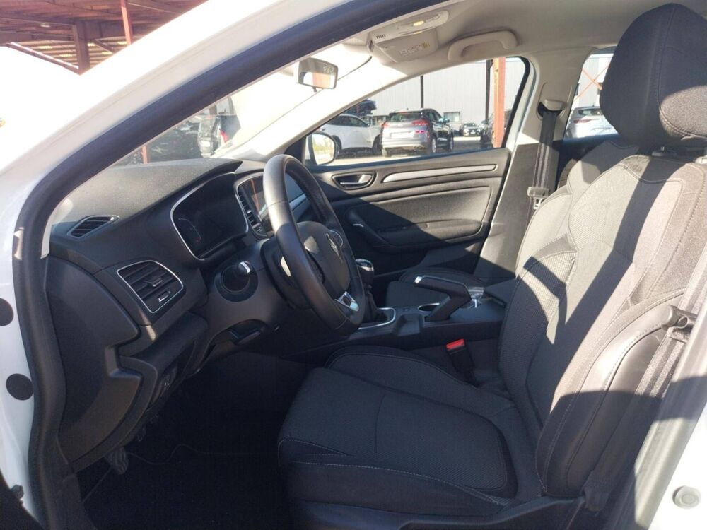 M&eacute;gane Megane IV Berline Blue dCi 115 2022 occasion 22600 Loud&eacute;ac