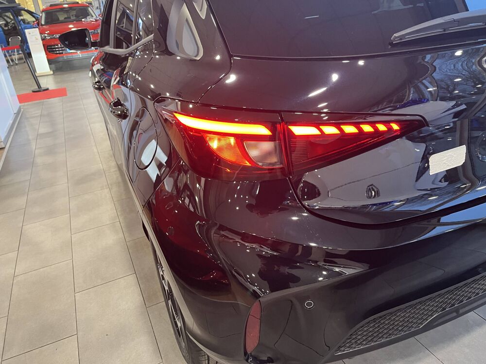 MG3 1.5 L Hybrid+ 195 ch 2025 occasion 62500 Salperwick