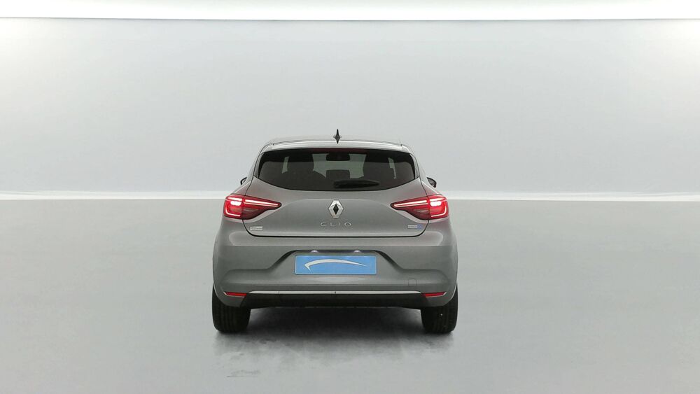 Clio E-Tech full hybrid 145 2022 occasion 56000 Vannes