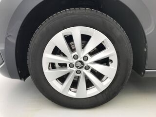 Scala 1.0 TSI Evo 2 116 ch BVM6 2025 occasion 25000 Besan&ccedil;on
