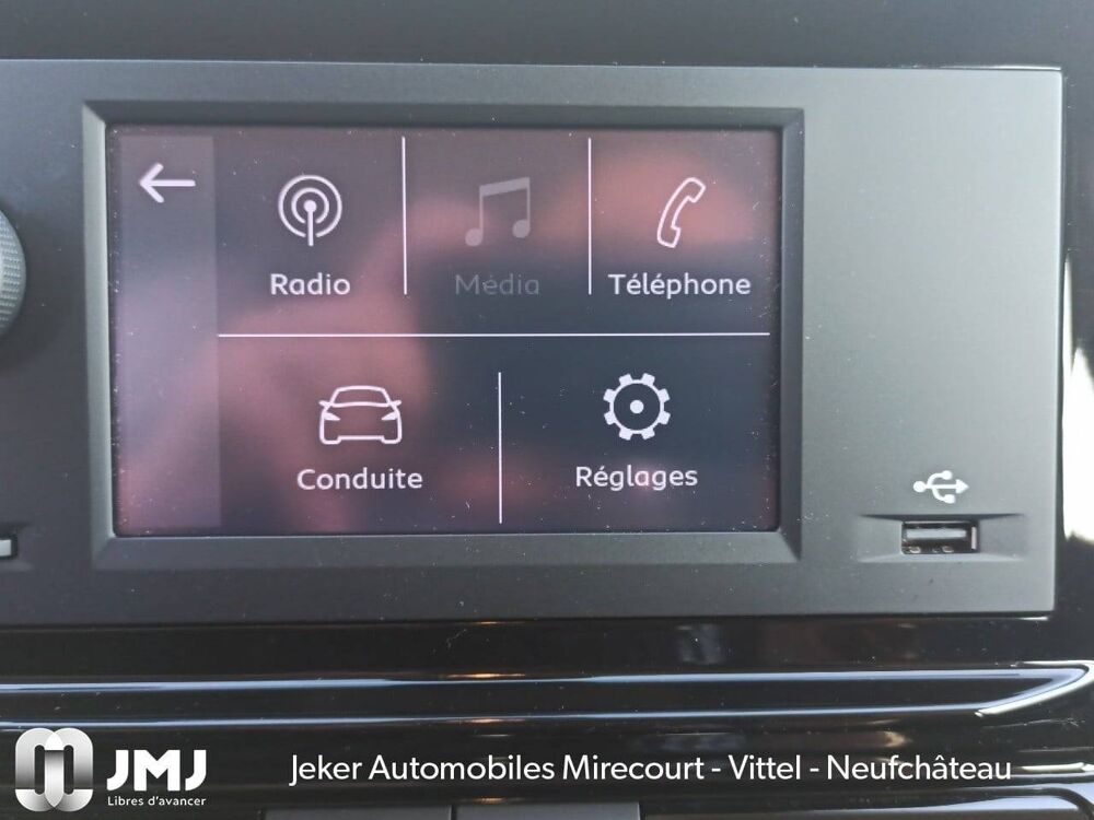C3 PureTech 83 ch BVM5 2023 occasion 88300 Neufch&acirc;teau