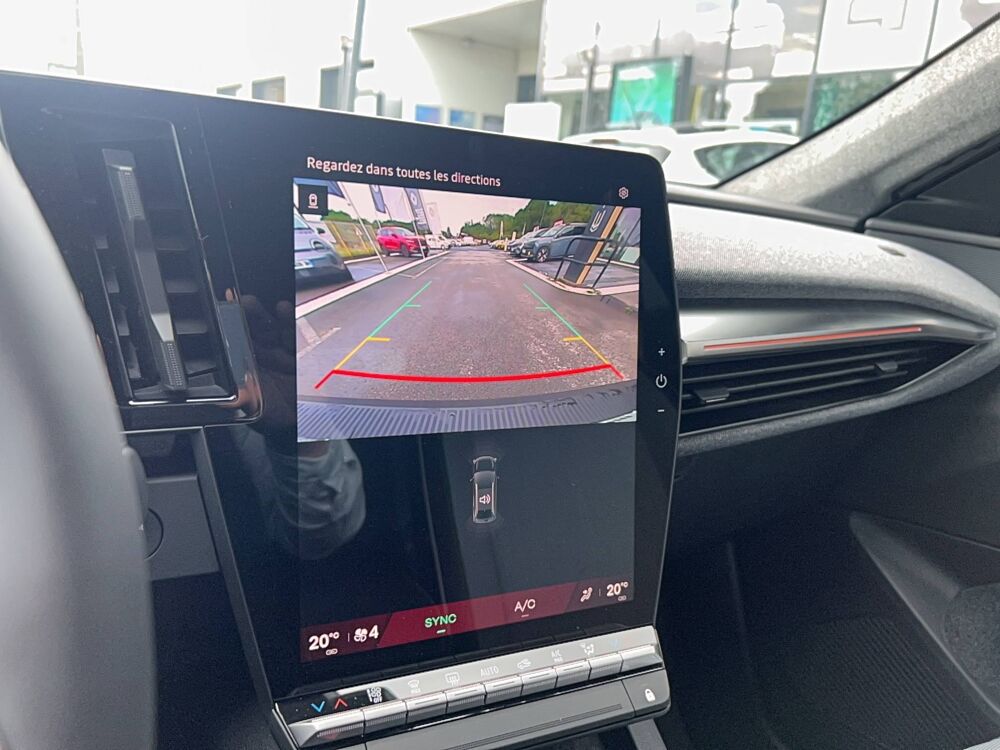 Sc&eacute;nic Scenic E-Tech &eacute;lectrique 220 ch grande autonomie 2026 occasion 22200 Guingamp