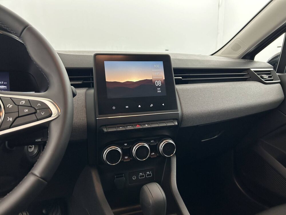 Clio E-Tech full hybrid 145 ch GSR2 2025 occasion 56000 Vannes