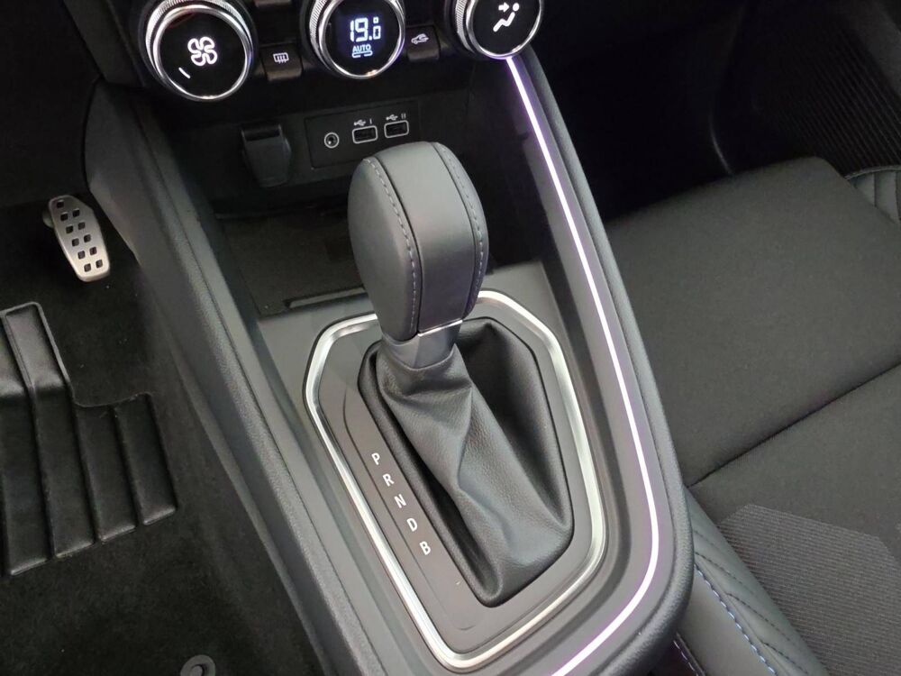 Clio E-Tech full hybrid 145 ch GSR2 2025 occasion 56800 Plo&euml;rmel