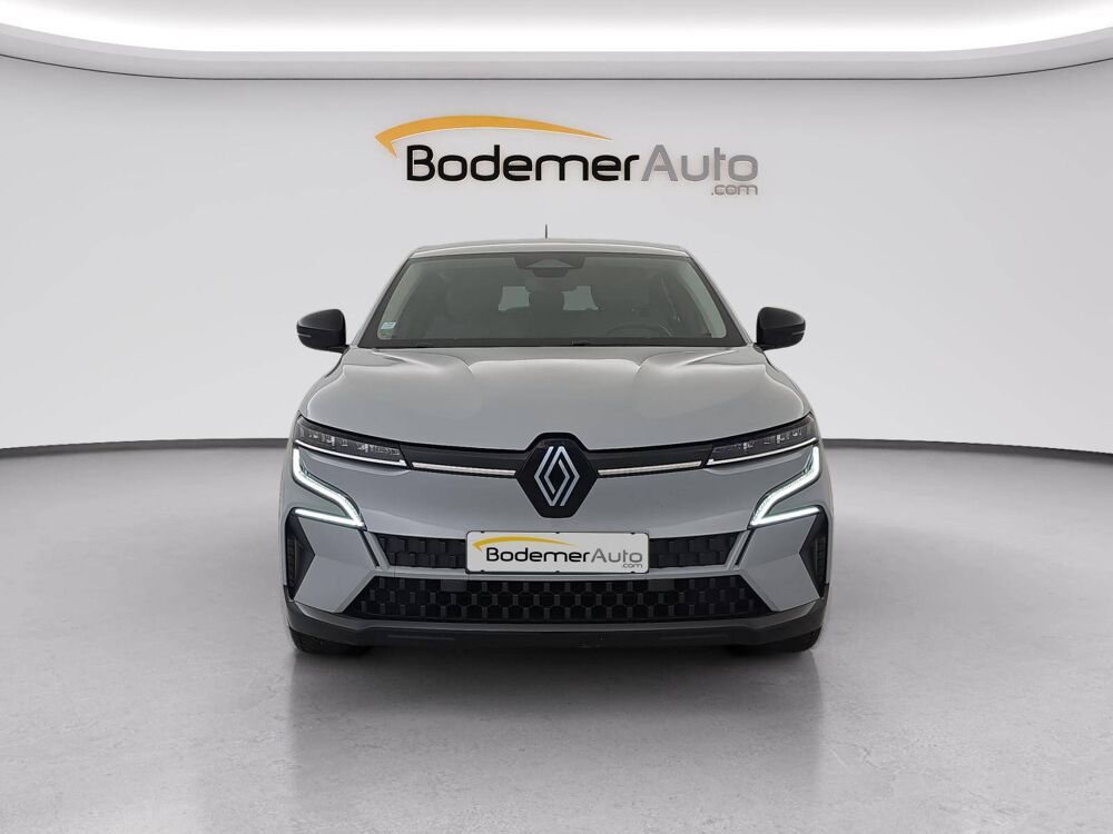 M&eacute;gane Megane E-Tech EV40 130ch standard charge 2022 occasion 61000 Alen&ccedil;on