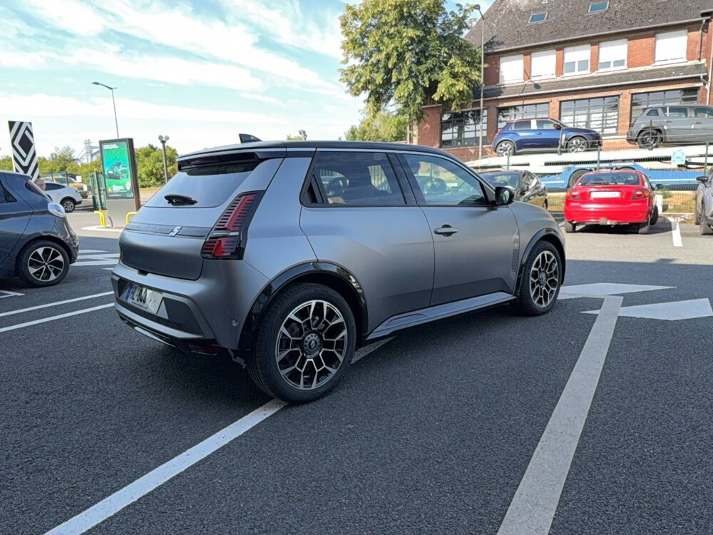 R5 Renault 5 E-Tech Electrique 150 ch autonomie confort 2026 occasion 61200 Argentan