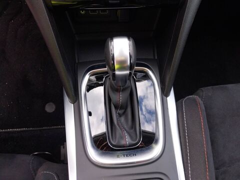 M&eacute;gane IV Estate E-TECH Plug-In Hybride 160 2021 occasion 56000 Vannes