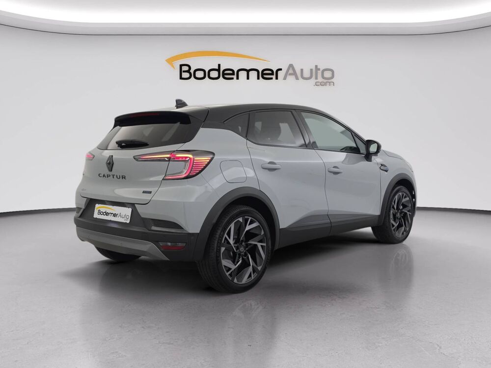 Captur E-Tech full hybrid 160 ch 2026 occasion 29200 Brest