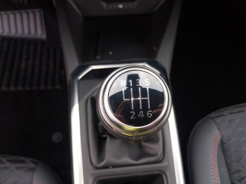 Clio TCe 115 ch 2026 occasion 56000 Vannes