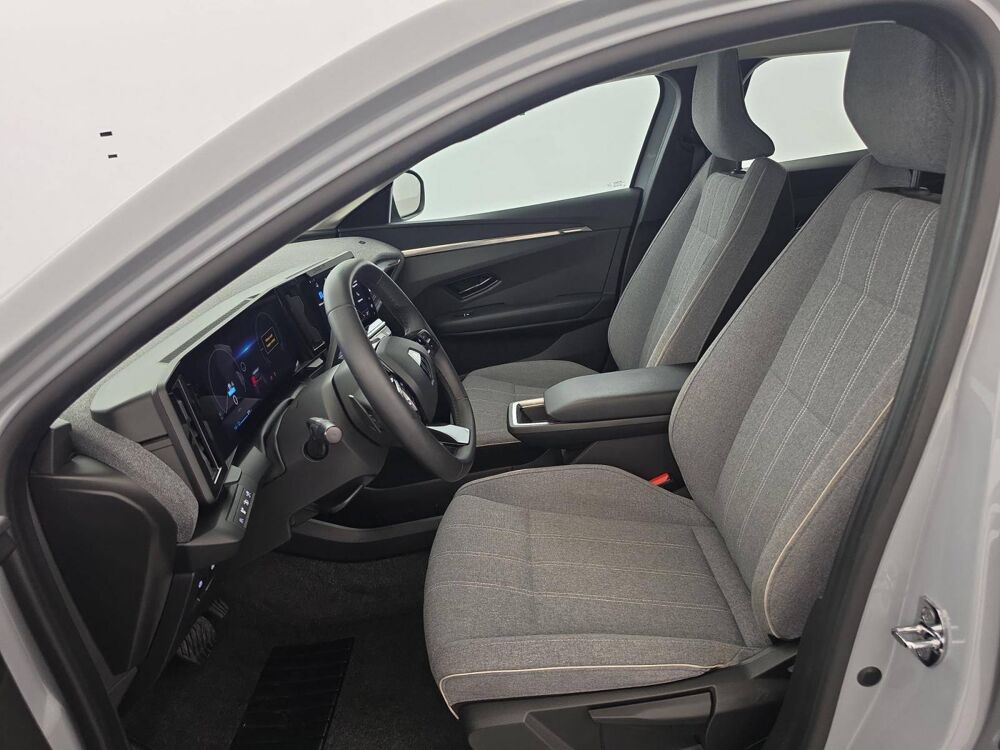M&eacute;gane Megane E-Tech EV40 130ch standard charge 2022 occasion 61000 Alen&ccedil;on