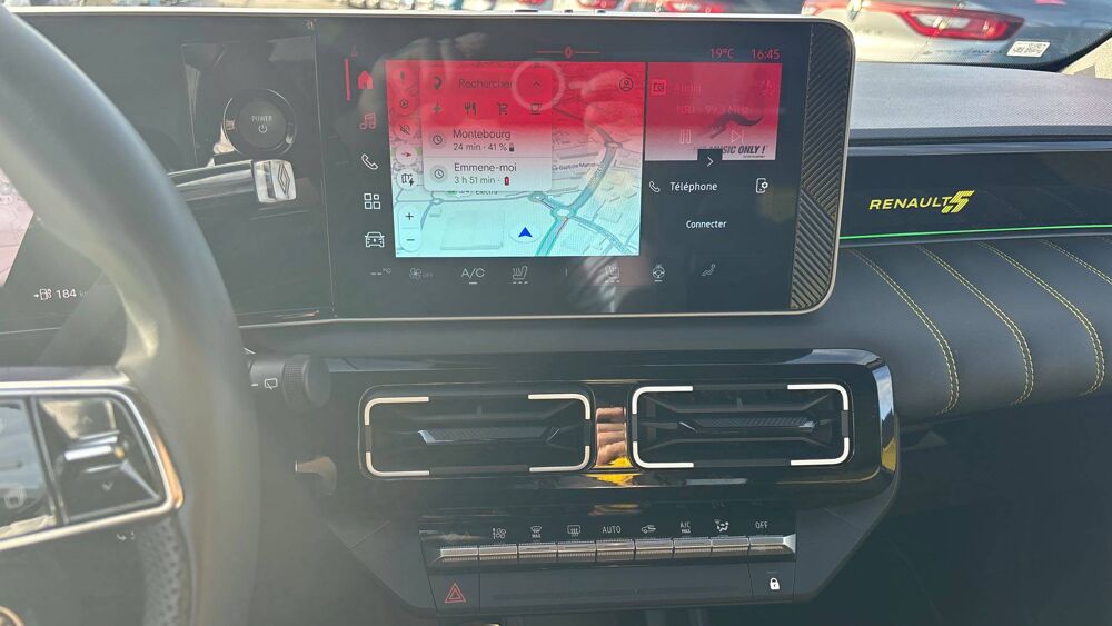 R5 Renault 5 E-Tech Electrique 150 ch autonomie confort 2025 occasion 50100 Cherbourg-en-Cotentin