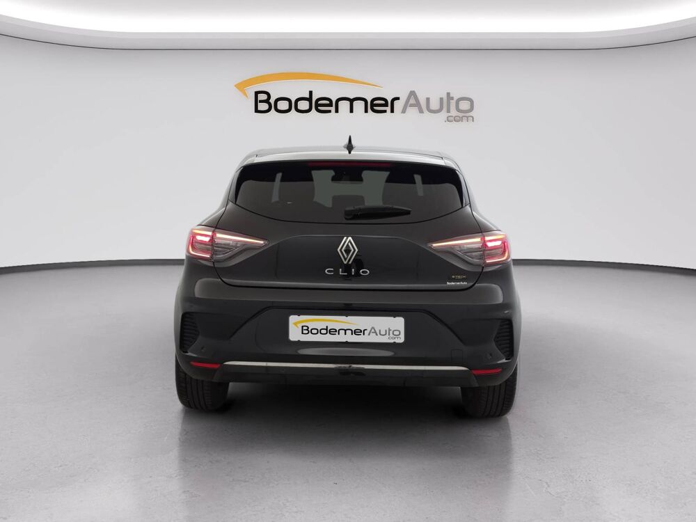 Clio E-Tech full hybrid 145 ch GSR2 2025 occasion 56850 Caudan