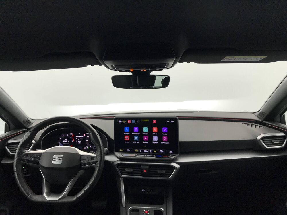 Leon Sportstourer 2.0 TDI 150 DSG7 2024 occasion 25000 Besan&ccedil;on