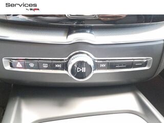 XC60 T6 AWD Hybride rechargeable 253 ch+145 ch Geartronic 8 2024 occasion 01440 Viriat